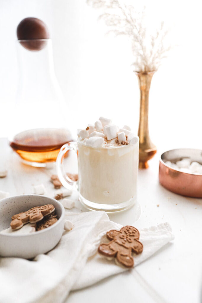 gingerbread white hot chocolate