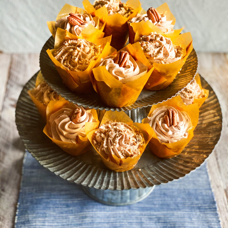 Pecan Cupcakes with Cinnamon Buttercream Frosting