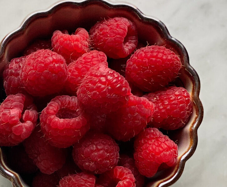 raspberry simple syrup ingredients of raspberries, water and sugar