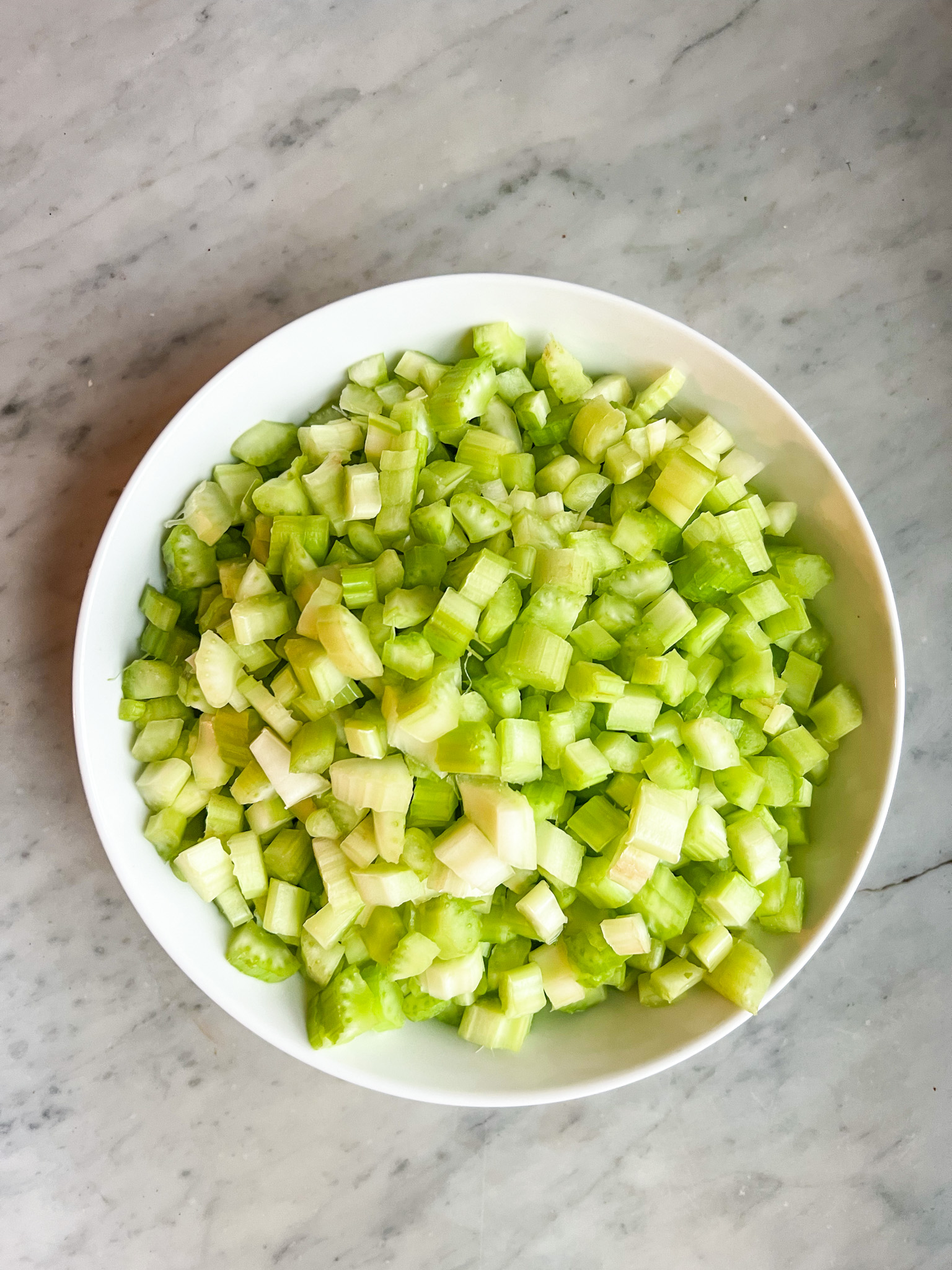 chopped celery for old fashioned thanksgiving dressing recipe