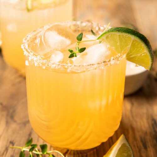 rum amargarita with lime wedge
